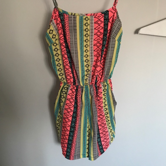 Colourful Tribal Romper with pockets - Picture 1 of 5